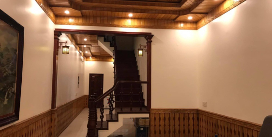 Bán nhà MP KĐT Đông Nam Cường, TP HD, 4 tầng, hơn 80m2, mt 4.5m, nhà đẹp, giá tố