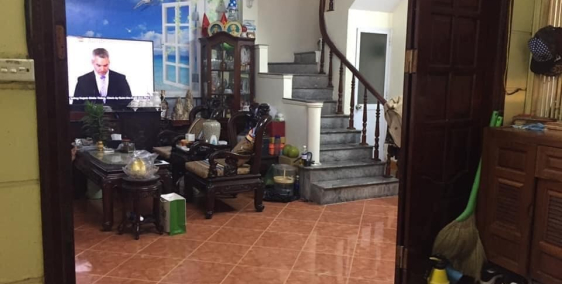 Bán Nhà Hoàng Hoa Thám. DT: 45,3m. MT:4,5m. 5 Tầng. Giá: 3.6 tỷ