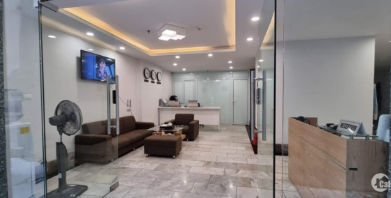 Tòa nhà phố Kim Mã 102m x 8 tầng, mặt tiền10m, dòng tiền khủng, 27.5 tỷ