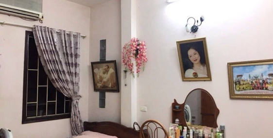 Bán nhà riêng Khâm Thiên, 37m2, mặt tiền 4m, lô góc, kinh doanh tốt, 3,5 tỷ