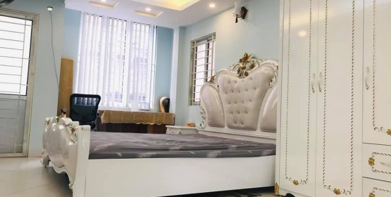 Cần bán nhà Vĩnh Hưng - 5m ra mặt Phố