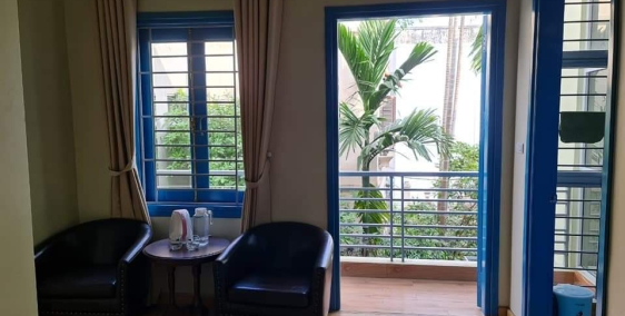 Bán gấp nhà riêng phố Trịnh Công Sơn Quận Tây Hồ 130m giá 10,2 tỷ LH 0972472697