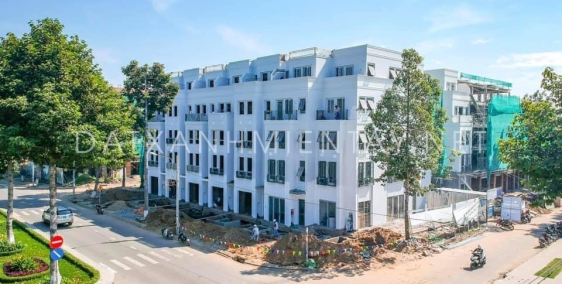 Bán Nền Stella Mega City Đẹp Không Vướn Thuận Tiện Ở Hoặc Kinh Doanh