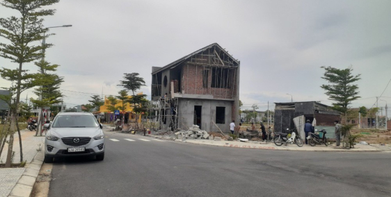 Con 1 lô kề góc sạch đẹp gần đường Nam Kỳ Khởi Nghĩa. Giá 1.8 tỷ