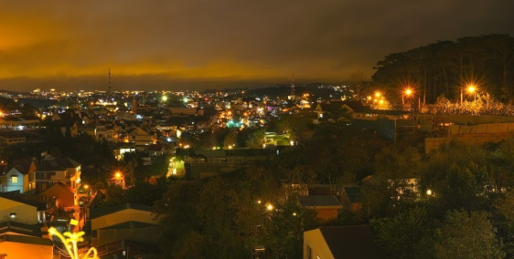 Bán Đất Đối Diện Dinh 3Sát Cafe Morning Đầu đường Triệu Việt Vương phường 3 ĐL