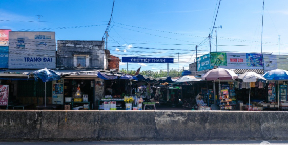 Bán nhanh lô đất ngay KCN Hiệp Thạnh, Gò Dầu, Tây Ninh,đường bê tông,có thổ cư.