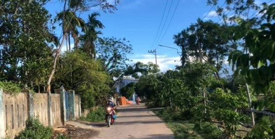 Cần tiền bán gấp lô đất gần đường ĐT 605, đầy đủ tiện ích, sẵn sổ đỏ