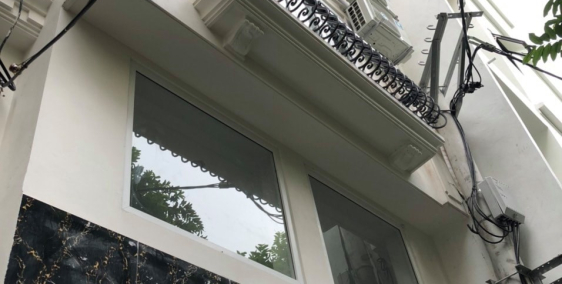 Quan Nhân -4.55 Tỷ- 5 Tầng- MT 4m-Lô Góc- Ô Tô Đỗ Cửa