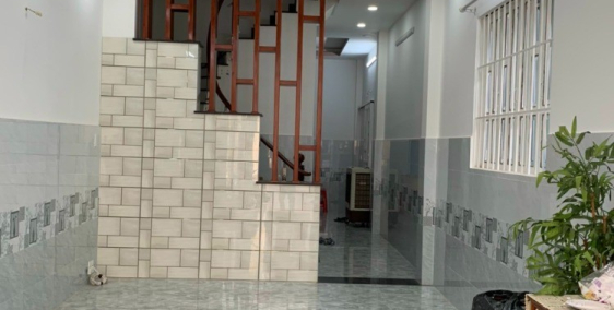 Cho thuê nhà hẻm xe hơi đường Bình Trị Đông gần chợ