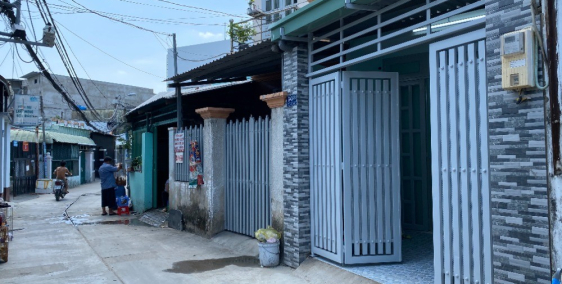 Cho thuê nhà nguyên căn Dt:98m2 đường Nguyễn Thị Định, Q2