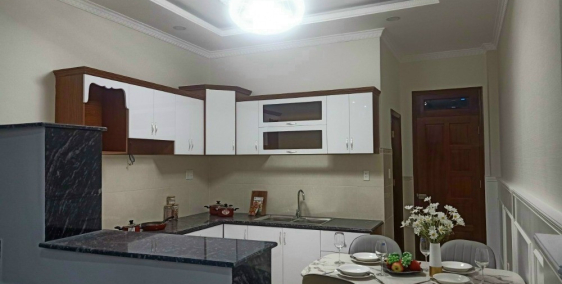 Nhà phố 1 trệt 2 lầu mặt tiền đường Nguyễn Thị Khắp , Dĩ An