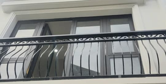 Bán nhà mặt phố quận Hai Bà Trưng 71m2 MT 4m giá 20 tỷ Lh 0386380199