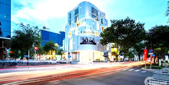 BÁN CĂN GÓC MT 61 Trương Định và Võ Văn Tần,14x15m - CN 346m2, Q 3 - 0933644449