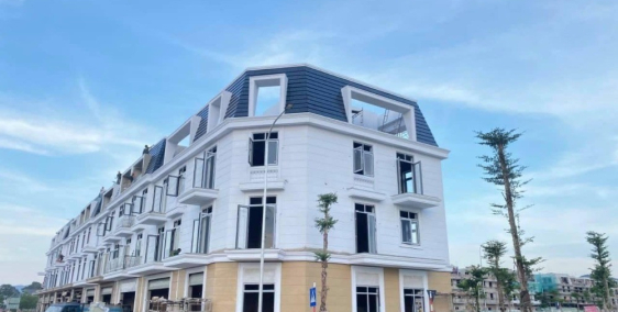 Còn duy nhất căn đầu ve đối diện chợ quy hoạch