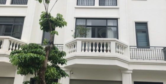 Bán căn xẻ khe vinhomes thanh hóa đã có sổ đỏ