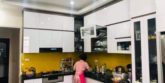 Bán nhà đường Quan Nhân, Cầu Giấy, 58m x 6T, MT 6m, Ô tô