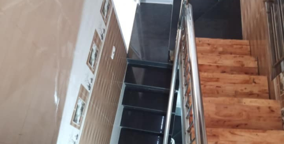 Bán nhà đường Tây Sơn Đống Đa, kinh doanh tốt, giá rẻ, 7 tầng hiếm/50m