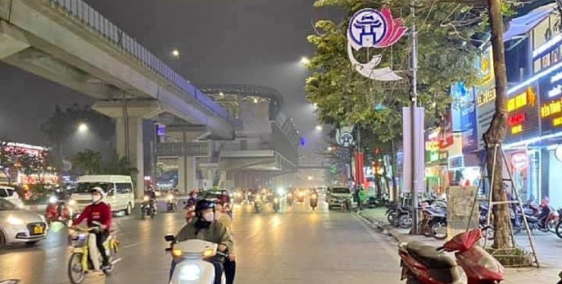 Nhà mặt phố Nguyễn Trãi, Thanh Xuân. Vỉa hè, ô tô, Kinh doanh. 60m2 10tỷ