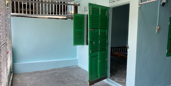 Bán dãy phòng trọ 10 phòng kiệt 119 Lê huân sau lưng trường thcs Trần Cao Vân.