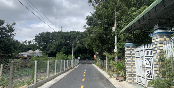 BÁN  ĐẤT CAM HẢI TÂY GẦN ĐẦM, CAM LÂM, FULL THỔ CƯ. LH 07987