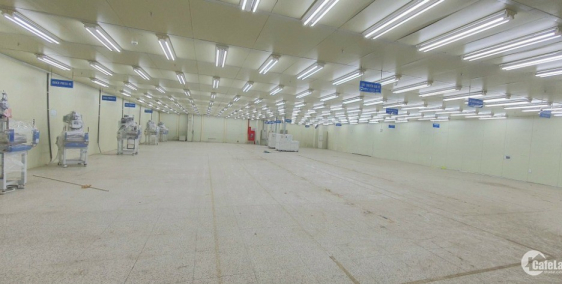 Cho thuê nhà xưởng 700m2,khu Công Nghiệp Yên Phong, vào được ngay.