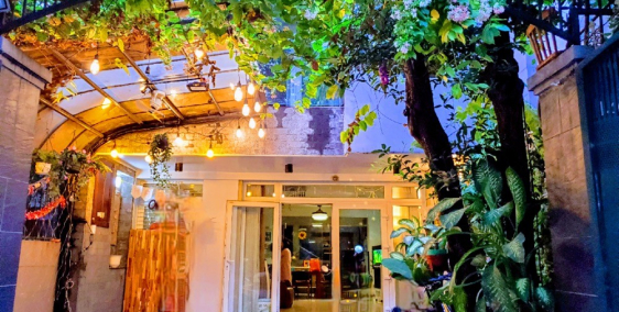 Nhà khu VIP - Có 102 - Tuyệt vời để gia đình tận hưởng cuộc sống !