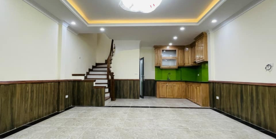 Bán nhà Hoàng Đạo Thành, TX 48m2, 6 tầng, 4 ngủ, KD nội thất vip chỉ nhỉnh 5 tỷ