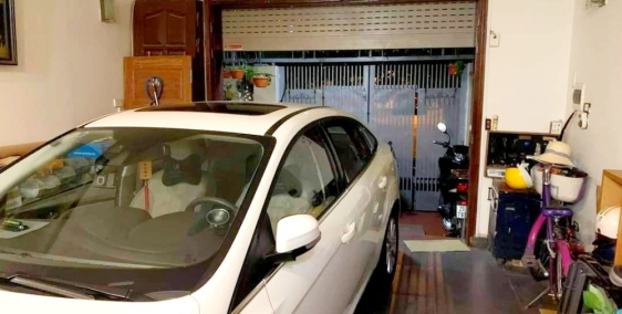 Chính chủ bán nhà 65m x 5 tầng phố Hoàng Sâm, Cầu Giấy