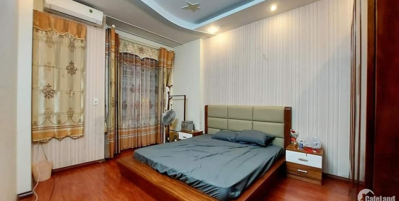 Nhà đẹp Trần Cung, Cầu Giấy, ngõ thông, nông ,6 tầng, 39m2, nhỉnh 4 tỷ.