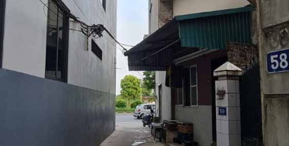 Bán Gấp, nhà sát đường Hồng Tiến 40m, Gần Hồ Bồ đề,s=47m, 4 tầng, 4 ngủ, ngõ oto