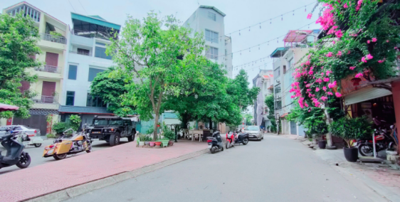 Bán Nhà Phố Lâm Hạ, Ô Tô Tránh, View Công Viên DT 70m2, Giá 7 tỷ