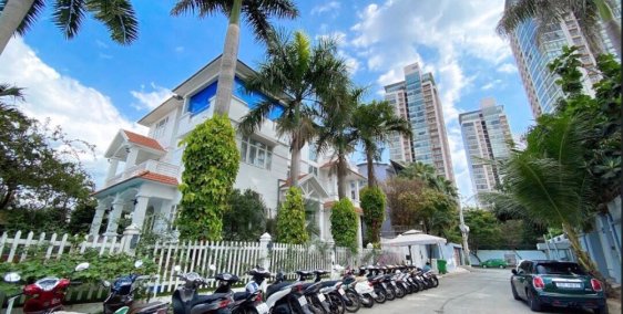 Cho THUÊ biệt thự 530m2 P. Thảo Điền phù hợp làm spa,thẩm mỹ viện,văn phòng