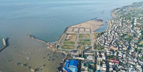 HÀNG HOT:  NỀN NHÀ PHỐ 2 MẶT BIỂN TX LAGI