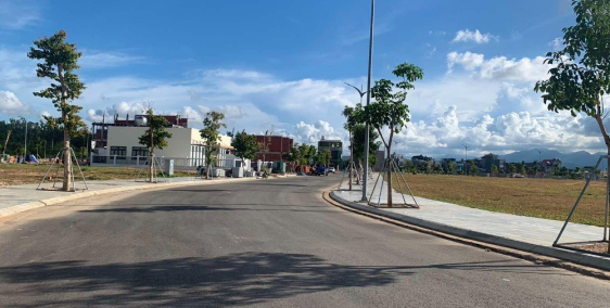 Bán đất khu dân cư 577 Sơn Tịnh Vị trí đối lưng hồ sinh thái