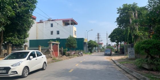 Bán gấp lô đất 331m mặt phố Việt Hưng, khu vực kinh doanh quá đỉnh