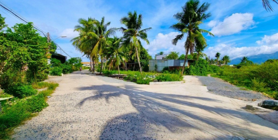 Lô Đất Hai Mặt Tiền Thôn Thuỷ Tú Vĩnh Thái