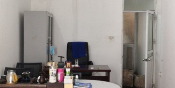 Cho thuê nhà mặt đường Nguyễn Văn Linh