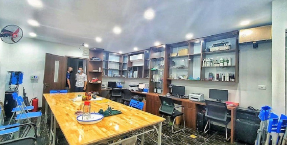 Tòa nhà phố Đống Đa, phố Nguyên Hồng. Ô tô, KD. 98m2 MT8m 8T thang máy, 20 tỷ