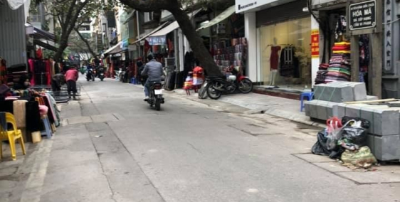 Bán gấp Mặt phố Phùng Khắc Khoan giá 15 tỷ, 30mx2T, Kinh doanh tốt