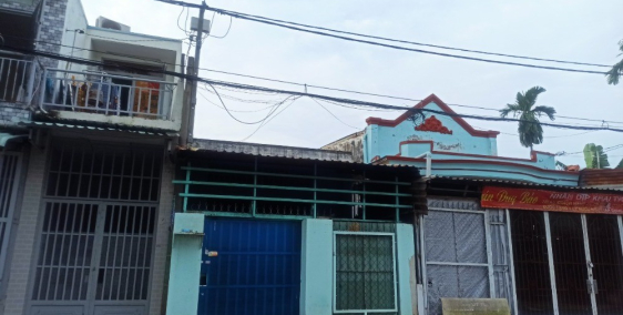 Bán gấp nhà mặt tiền đường Bà Điểm 4, sổ riêng, 4m x 16m, chỉ 4.1 tỷ