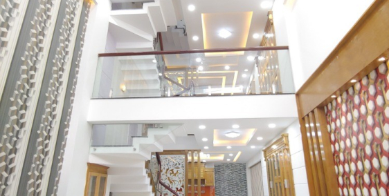 Bán nhà hẻm xe hơi khu dân trí cao