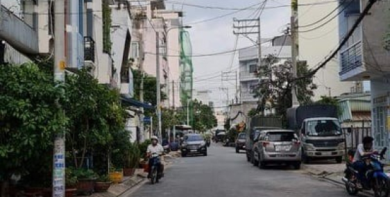 Bán nhà HXH tránh Lạc Long Quân , Tân Bình, nhà mới  1 trệt 2 lầu giá nhỉnh 5 tỷ