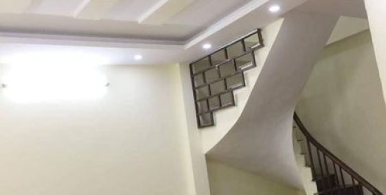 BÁN GẤP NHÀ ĐẸP NGUYỄN LƯƠNG BẰNG 32M,5T!