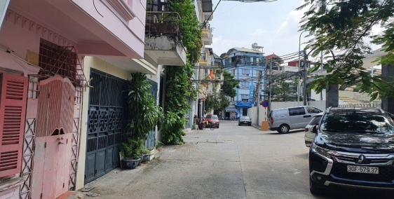 Chính Chủ bán nhà ngõ Đặng Tiến Đông vị trí đẹp - 50m2