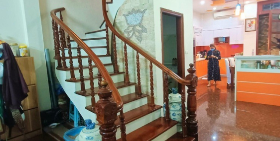 Cần bán gấp nhà Đống Đa-dân xây cực chắc chắn-5 tầng đón ánh sáng