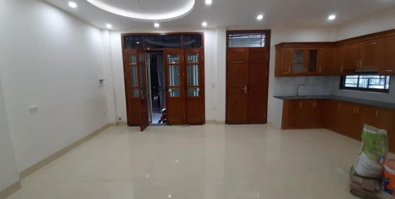 Bán nhà Văn Quán, lô góc, 3 mặt thoáng, gần ô tô, 37m2x4T, 3PN, giá 2.65 tỷ