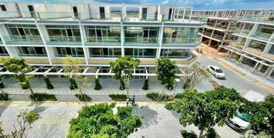 CƠ HỘI VÀNG KHI ĐẦU TƯ NHÀ PHỐ VEN BIỂN PHAN THIẾT CHỈ 1TỶ8 LỢI NHUẬN 950tr