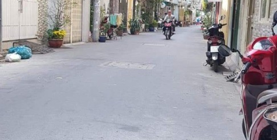 Huỳnh Văn Bánh_4,5x16_Hẻm 8m_Kinh doanh_  901218895