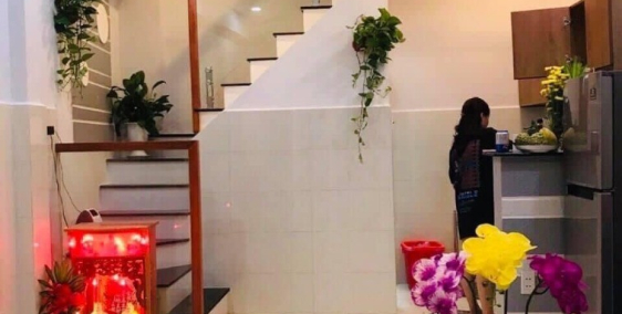 Bán nhà hẻm xe tải Phan Sào Nam Tân Bình 44m2, 3 tầng, 3PN, giá rẻ