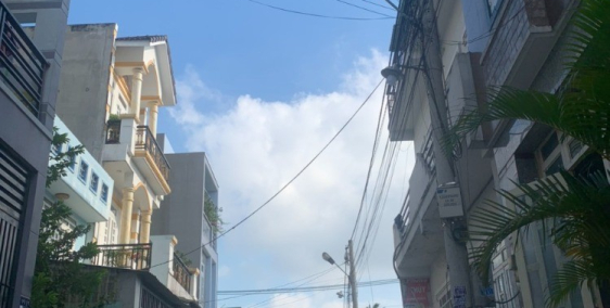 Giảm 100tr bán gấp nhà Linh Trung đường xe hơi 5m, DT 56m2 giá bán 5 tỷ